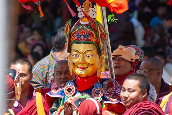 Bhutan (Klosterfeste und Maskentänze): Bild 12