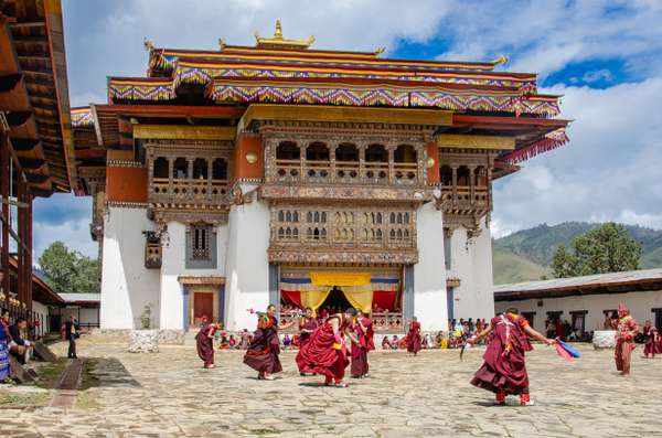 Bhutan (Klosterfeste und Maskentänze): Bild 15