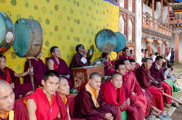 Bhutan (Klosterfeste und Maskentänze): Bild 17