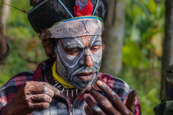 Papua (Rituale – Tänze): Bild 3